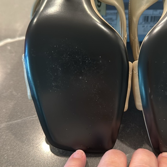 Prada Donna Nappa Leather Quilted 65mm Heels. Deserto color w/ box Size 41.5. - Picture 7 of 14